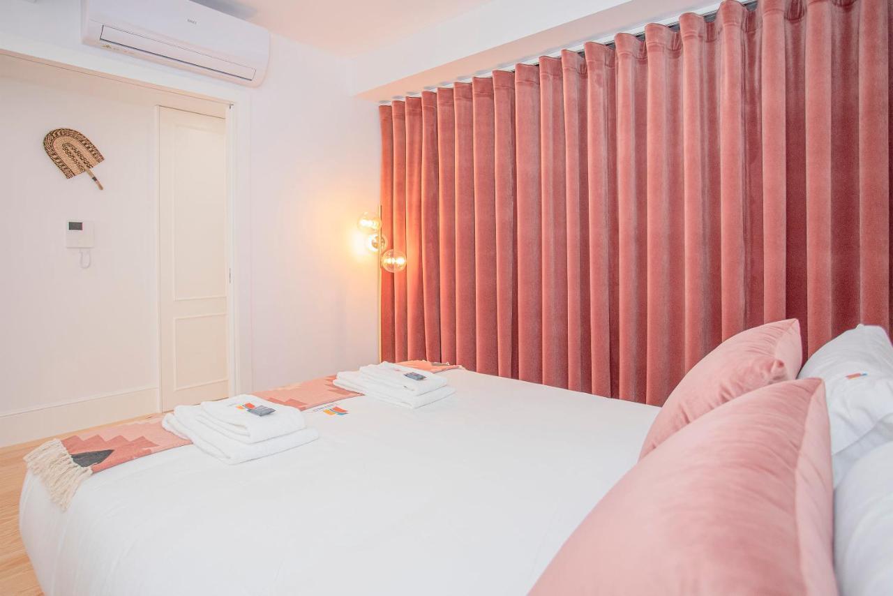 Liiiving In Porto - Flores Design Experience Apartments Екстер'єр фото